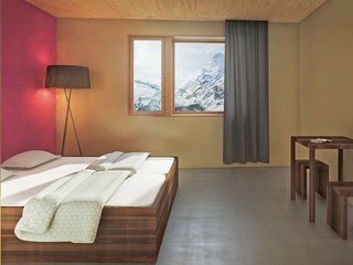 Modernes Design, edle Materialien: Die Zimmer der neuen Jugendherberge stehen jenen in Design-Hotels optisch in nichts nach.

