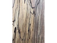 Experimentelle Holzveredelung